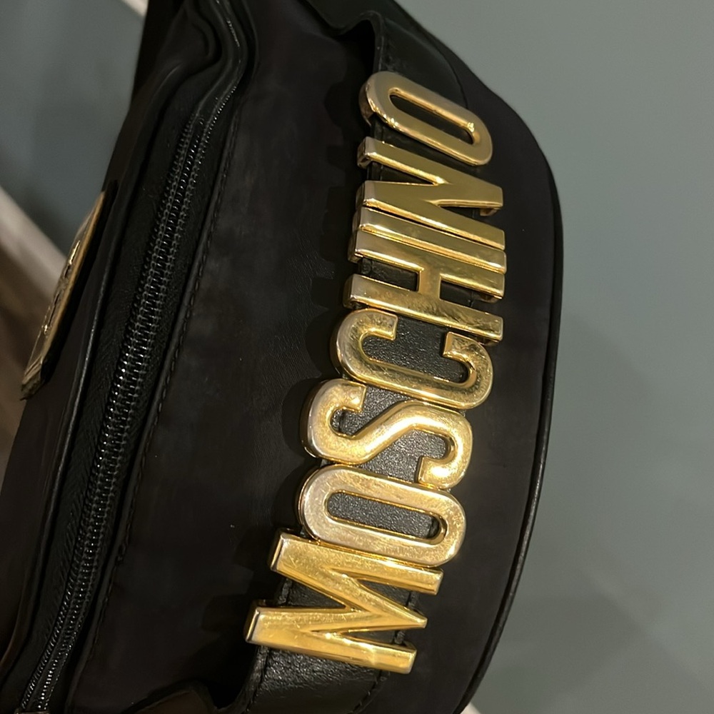 Rare Vintage Moschino Redwall Bum/Belt Bag LG - Picture 9 of 17